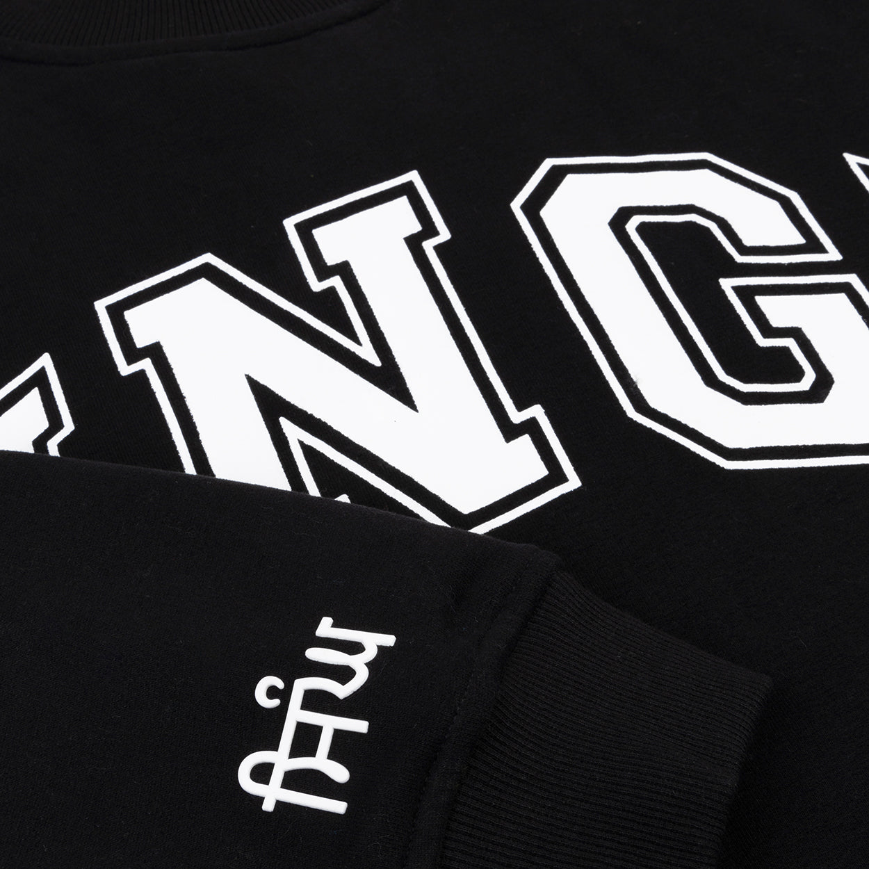 college-singh-sweater